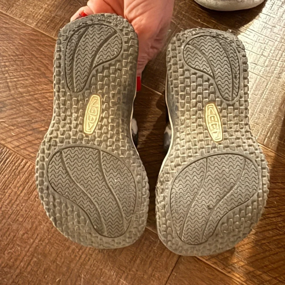 Keene shoes boy.s size 11